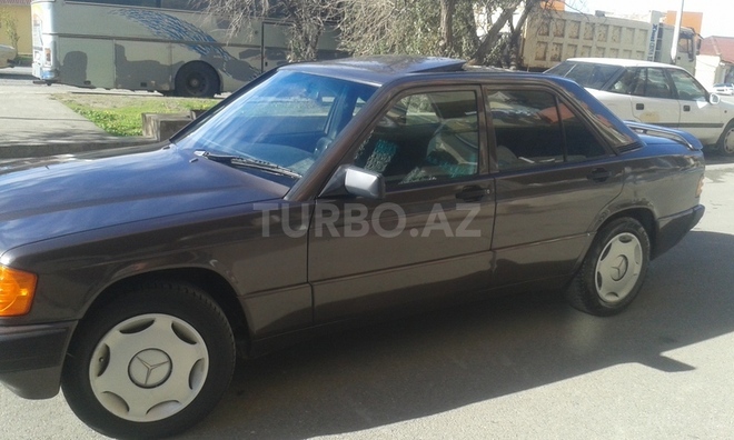 Mercedes 190 1991, 310,000 km - 1.8 l - Bakı