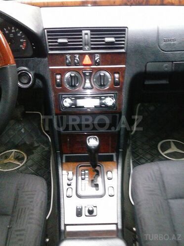 Mercedes C 180 1999, 181,000 km - 1.8 л - Bakı
