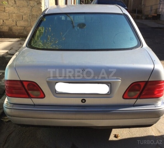 Mercedes E 240 1997, 350,000 km - 2.4 l - Bakı