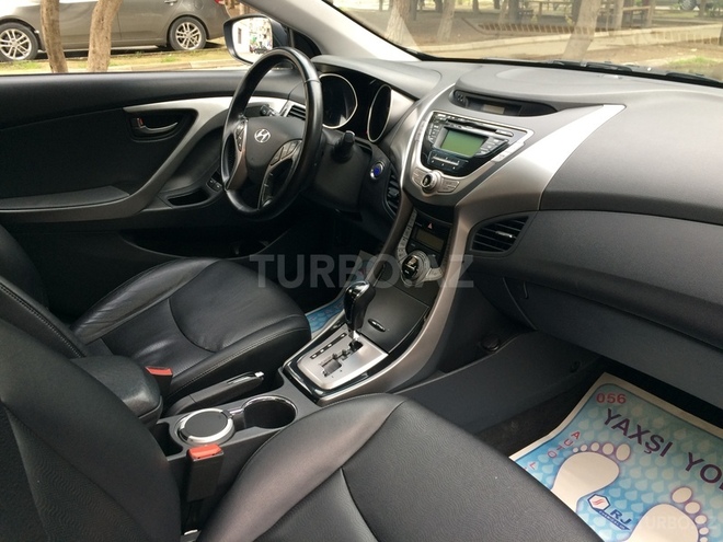 Hyundai Elantra 2013, 74,700 km - 1.8 l - Bakı