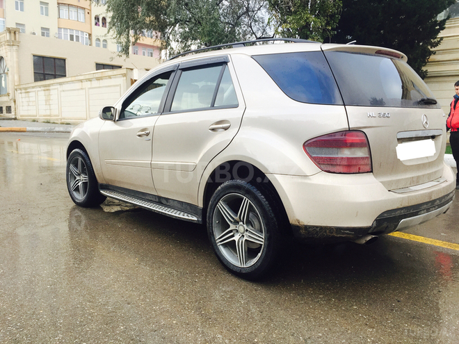 Mercedes ML 350 2006, 236,000 km - 3.5 l - Bakı
