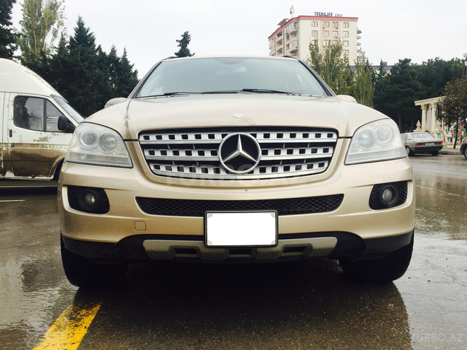 Mercedes ML 350 2006, 236,000 km - 3.5 l - Bakı