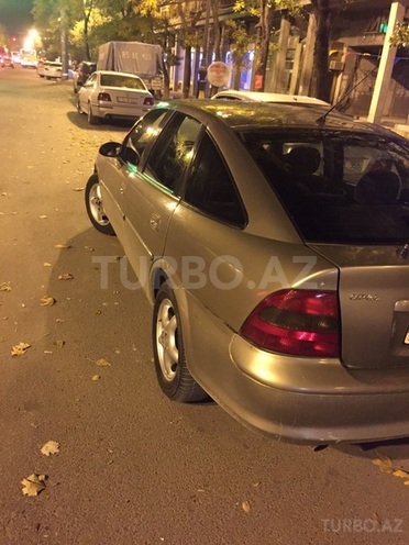 Opel Vectra 1999, 143,334 km - 2.0 l - Bakı
