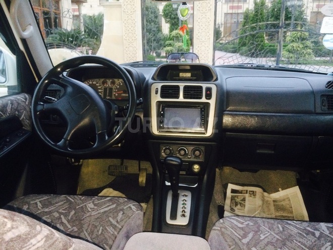 Mitsubishi Pajero io 1999, 199,000 km - 1.8 л - Sumqayıt