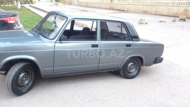 LADA (VAZ) 2107 2010, 75,000 km - 1.6 l - Şabran