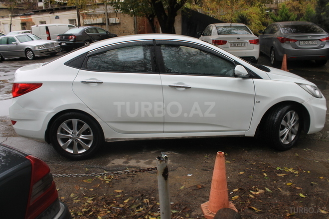 Hyundai Accent 2012, 58,450 km - 1.6 l - Bakı