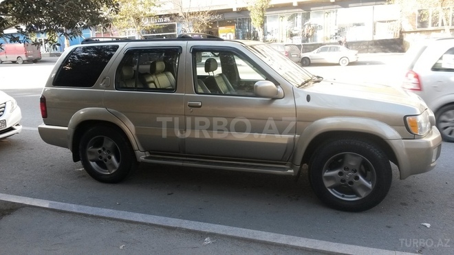 Nissan Pathfinder 2002, 240,000 km - 3.5 l - Bakı