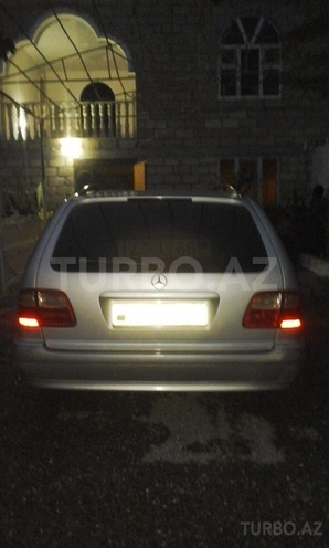 Mercedes E 200 2000, 350,000 km - 0.2 l - Bakı