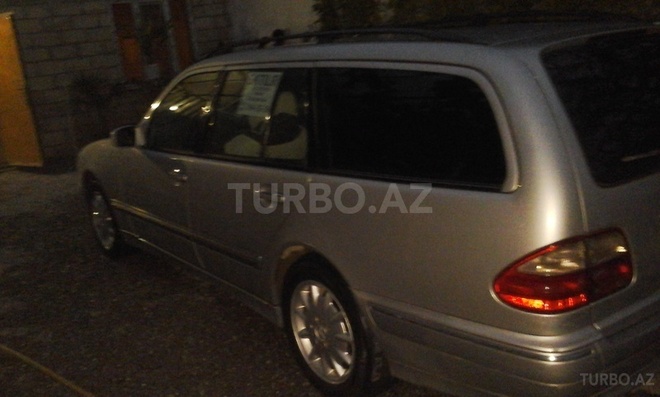 Mercedes E 200 2000, 350,000 km - 0.2 l - Bakı