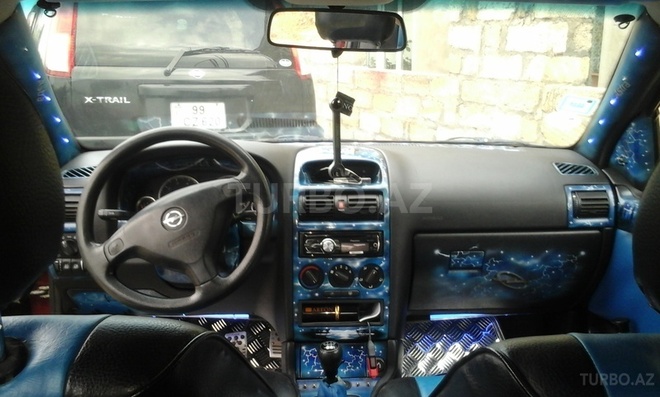 Opel Astra 1998, 199,665 km - 1.6 л - Qusar