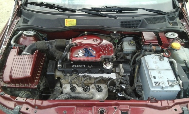 Opel Astra 1998, 199,665 km - 1.6 л - Qusar
