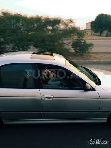 BMW 528 1999, 315,000 km - 2.8 l - Sumqayıt