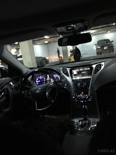 Hyundai Azera 2013, 19,500 km - 2.4 л - Bakı