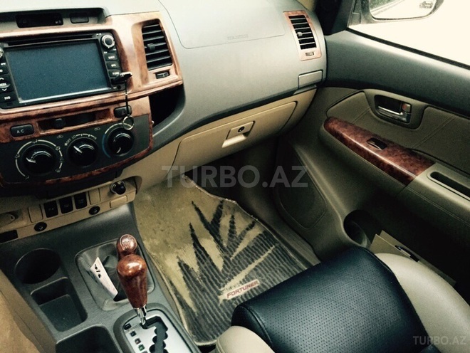 Toyota Fortuner 2013, 30,296 km - 2.7 l - Bakı