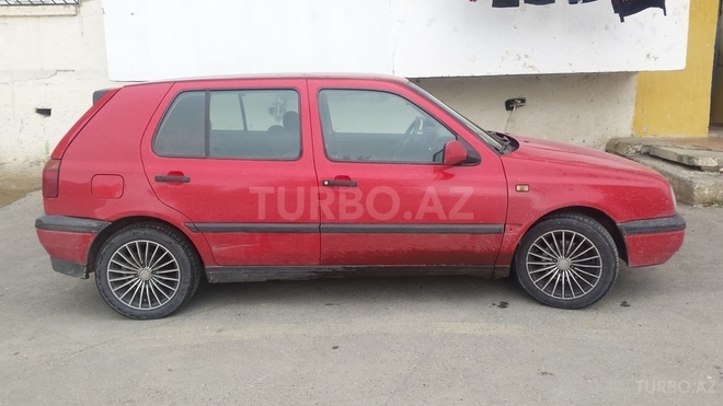 Volkswagen Golf 1993, 293,000 km - 2.0 л - Bakı