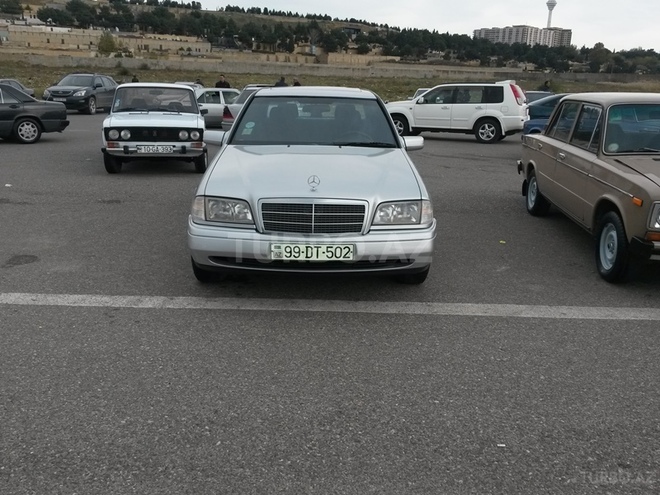 Mercedes C 180 1997, 195,000 km - 1.8 l - Bakı