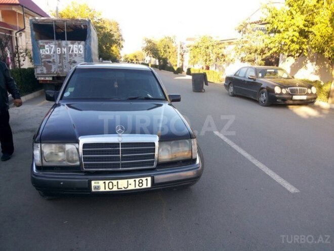 Mercedes E 230 1990, 415,000 km - 2.3 l - Şəmkir