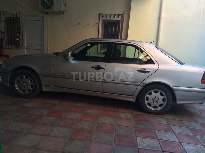 Mercedes C 240 1998, 191,000 km - 2.4 л - Bakı