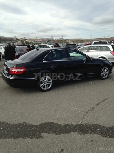 Mercedes E 220 2010, 131,000 km - 2.2 l - Bakı