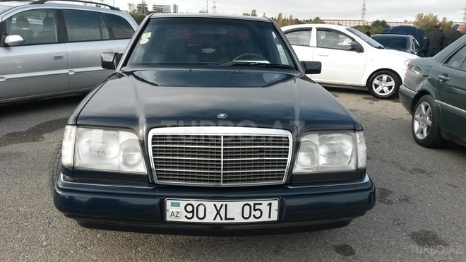 Mercedes E 200 1993, 309,888 km - 2.0 l - Bakı