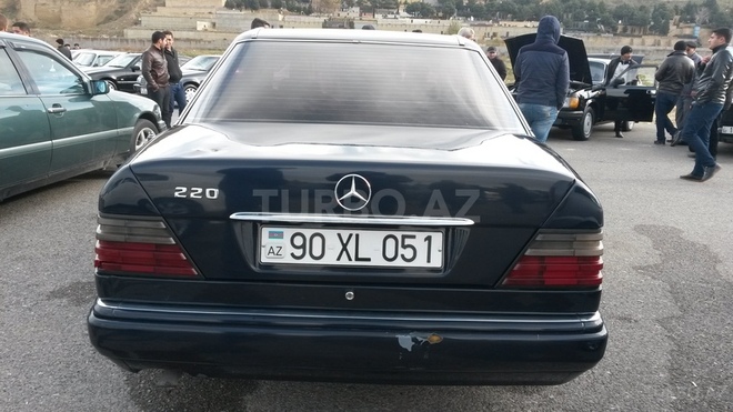 Mercedes E 200 1993, 309,888 km - 2.0 l - Bakı