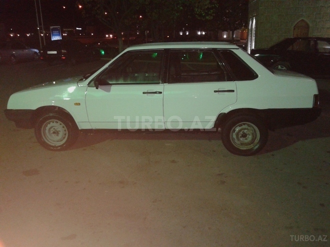 LADA (VAZ) 21099 1994, 250,000 km - 1.6 л - Yevlax