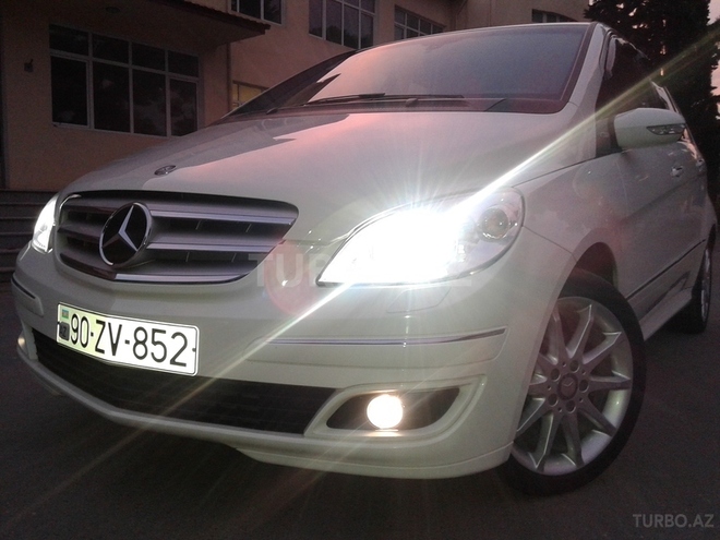 Mercedes B 200 2008, 52,000 km - 2.0 l - Bakı