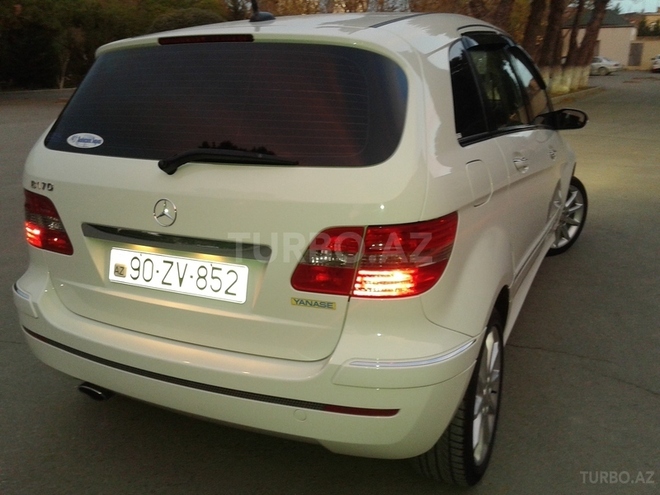 Mercedes B 200 2008, 52,000 km - 2.0 l - Bakı