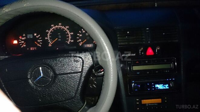 Mercedes C 230 1998, 20,000 km - 0.2 l - Sumqayıt