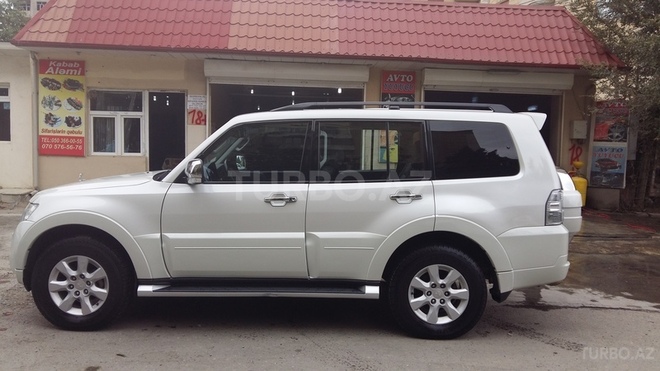 Mitsubishi Pajero 2012, 98,800 km - 3.5 л - Bakı