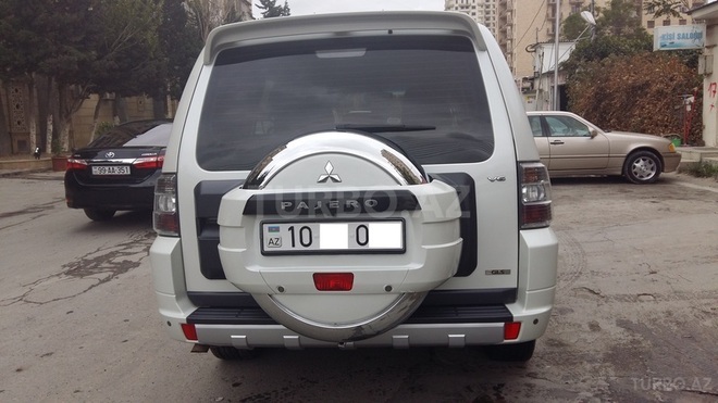 Mitsubishi Pajero 2012, 98,800 km - 3.5 л - Bakı