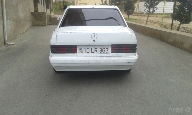 Mercedes 190 1992, 320,000 km - 2.0 l - Bakı
