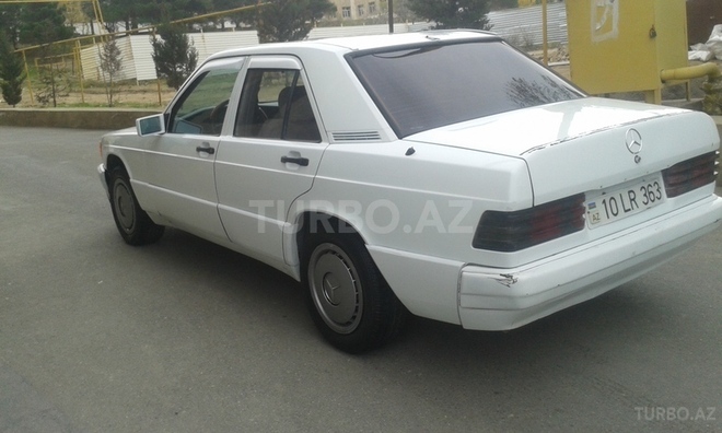 Mercedes 190 1992, 320,000 km - 2.0 l - Bakı