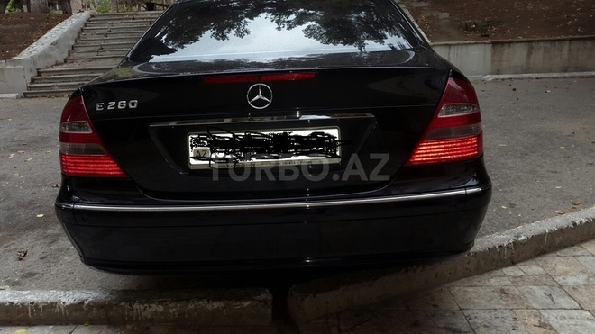 Mercedes E 280 2005, 240,000 km - 3.0 л - Bakı