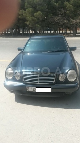 Mercedes E 200 1997, 350,000 km - 2.0 l - Sumqayıt