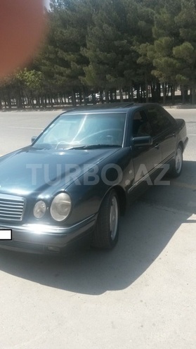 Mercedes E 200 1997, 350,000 km - 2.0 l - Sumqayıt