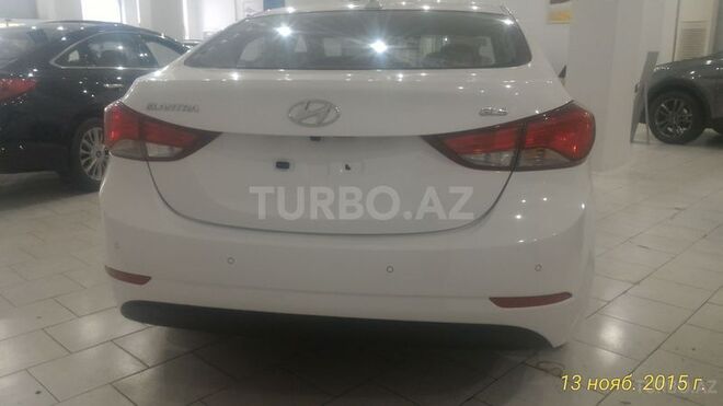 Hyundai Elantra 2015, 0 km - 1.8 l - Bakı