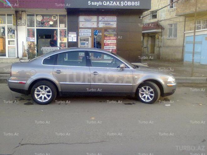 Volkswagen Passat 2004, 90,000 km - 1.8 l - Bakı
