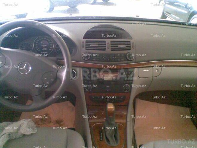 Mercedes E 220 2002, 172,000 km - 2.2 l - Bakı
