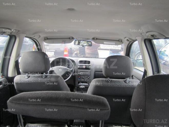 Opel Astra 2001, 210,000 km - 2.0 l - Bakı