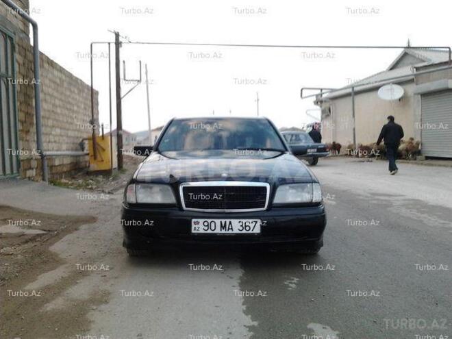 Mercedes C 220 1995, 372,000 km - 2.2 л - Bakı