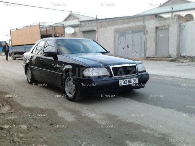 Mercedes C 220 1995, 372,000 km - 2.2 л - Bakı