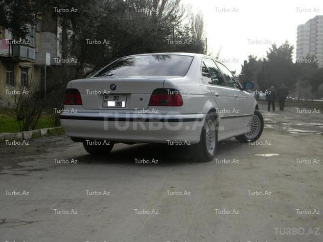 BMW 528 1997, 136,000 km - 2.8 l - Bakı