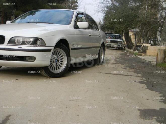 BMW 528 1997, 136,000 km - 2.8 l - Bakı
