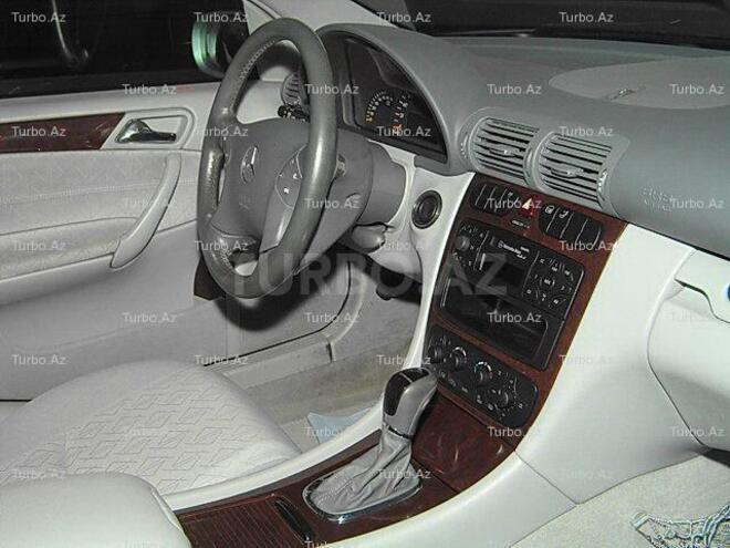 Mercedes C 200 2000, 166,666 km - 2.0 l - Bakı
