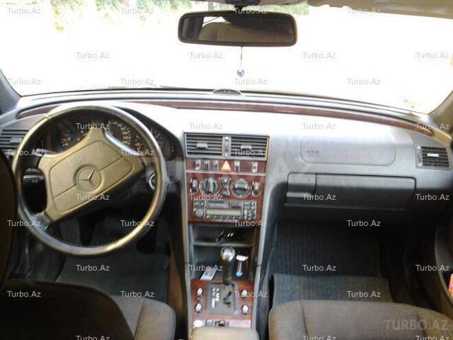 Mercedes C 240 1997, 171,000 km - 2.4 l - Bakı