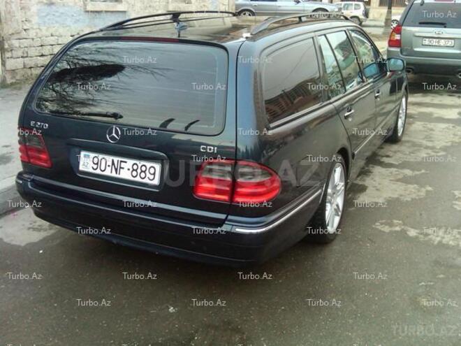 Mercedes E 270 2000, 138,000 km - 2.7 l - Bakı