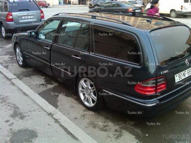 Mercedes E 270 2000, 138,000 km - 2.7 l - Bakı
