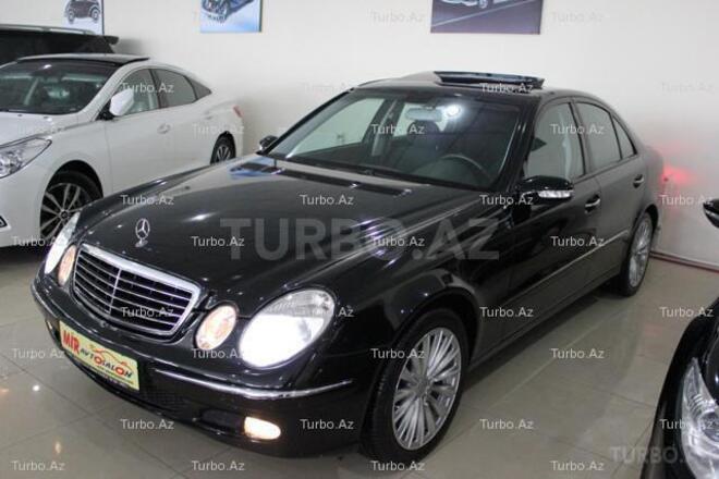Mercedes E 220 2004, 155,000 km - 2.2 l - Bakı