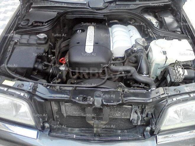 Mercedes C 220 1998, 180,000 km - 2.2 л - Bakı